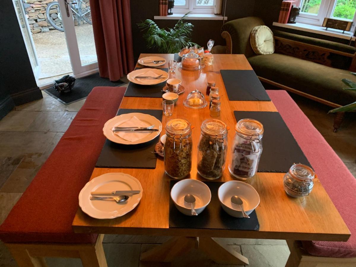 Efail Y Garn Bed & Breakfast Swansea Bagian luar foto